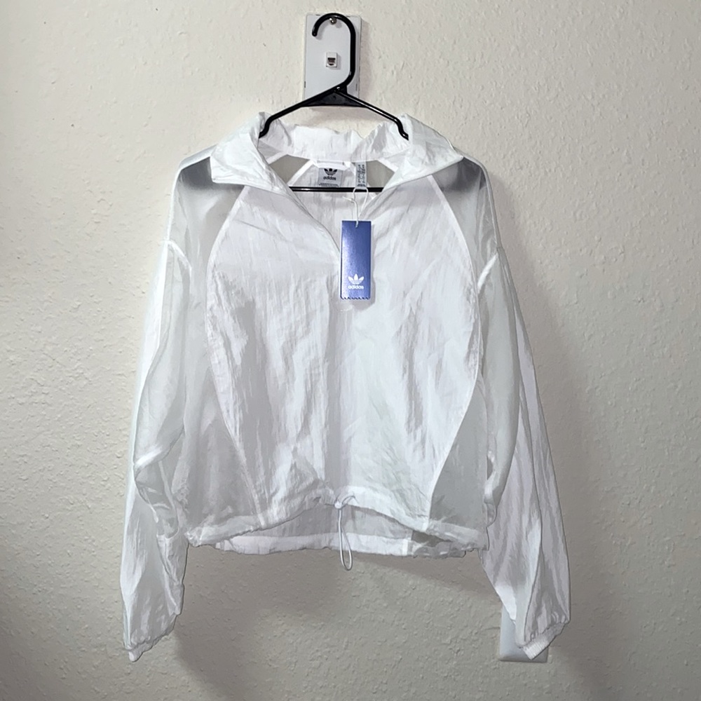 adidas HZ LAYER TOP, all white. Brand new w/ tag still on it! US size M